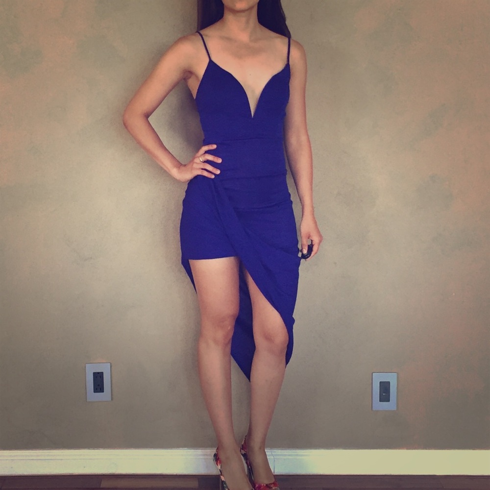 Blue dress - Picture 1 of 3
